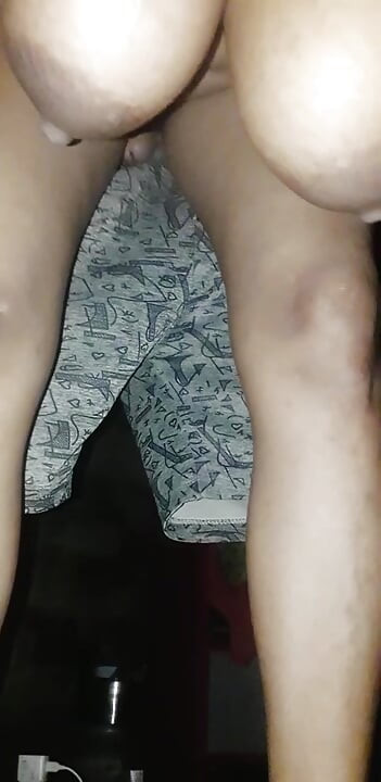 Hintli büyük seks videosu fukin