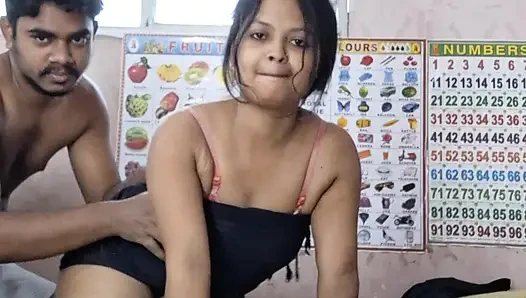 Desi Bhabhi Ki Chudai - Indian Hot Bangali