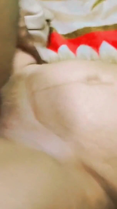 Ateşli 18+ Hintli desi köylü kız arkadaş sıkı amcık sikiyor, Hintli güzel yerel kız ilk kez sıkı amcık sikiyor | Klip 1