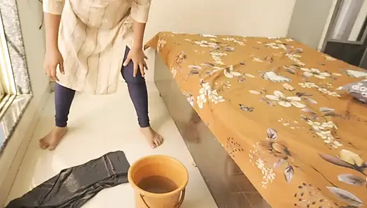 desi kamwali ladaki ne apane boss ke sath kiya sex