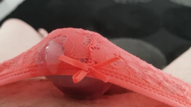 PULSATING COCK PANTY CUMSHOT 4.7.18