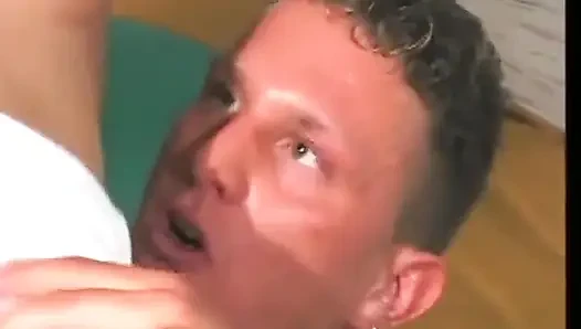 Azgın sürtük eğlenmek için sert yarak istiyor #8