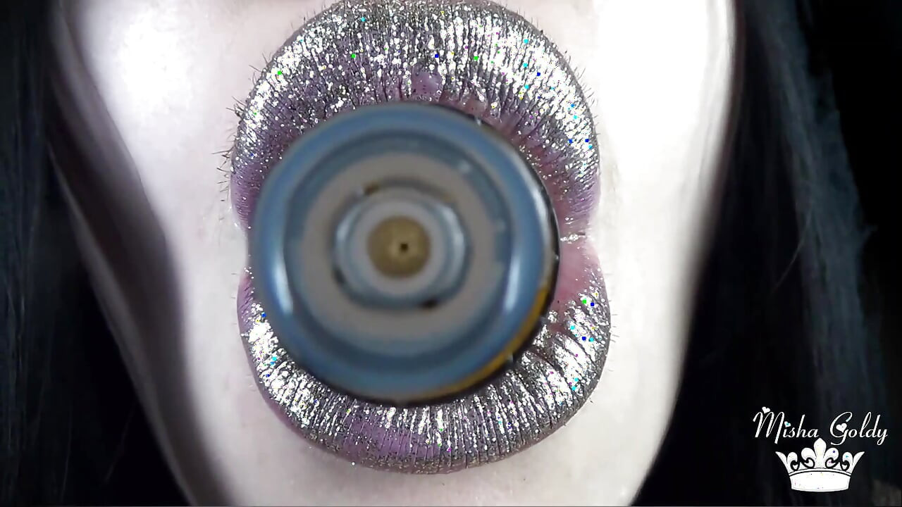 Pop for my big shiny lips: Cum countdown!
