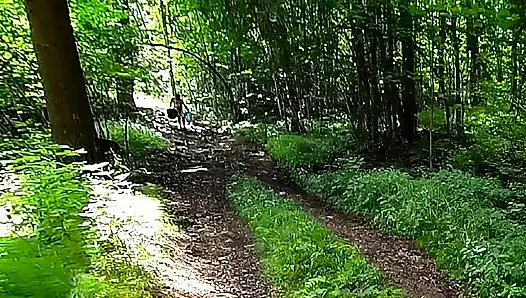 Dominatrix sahibe April ceza blokajı