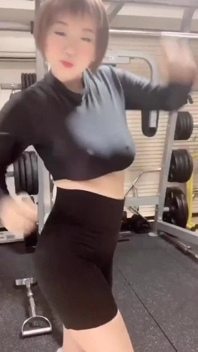 Spandex nipple print