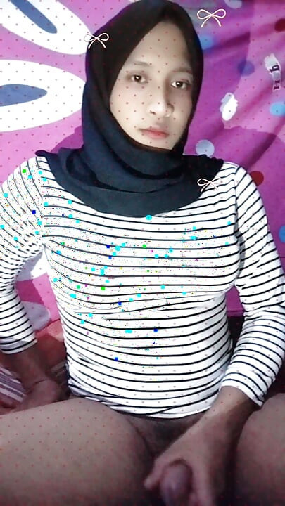 Hijab Is A Beautiful Girl Who Wants To Be Naked