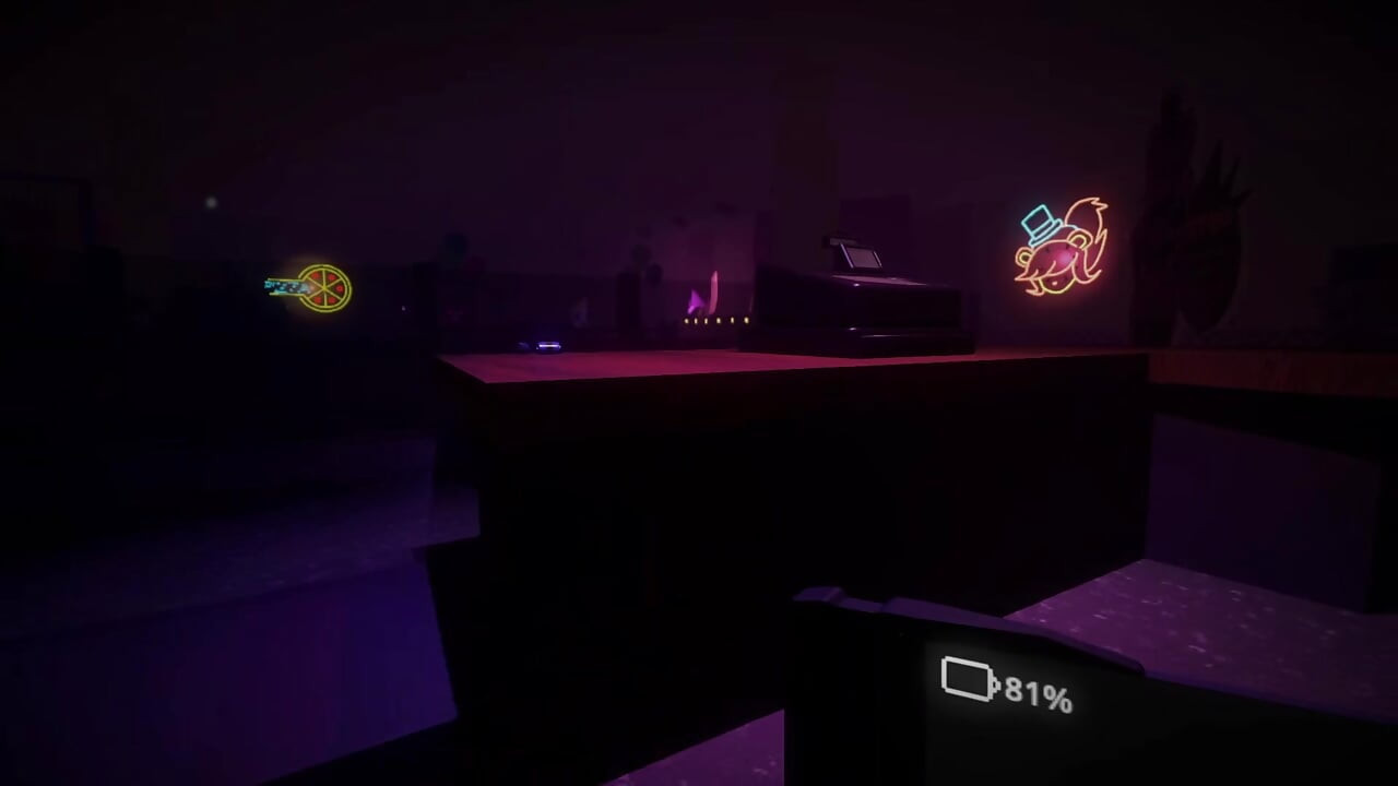 Scavenging For Money And Hiding From THICK FNAF ANIMATRONICS - Frankie's FunClub (Ft. Gumi)