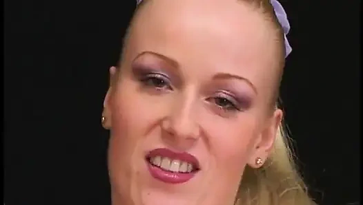 Film streaming dari sharon wild dari gadis-gadis telanjang merokok