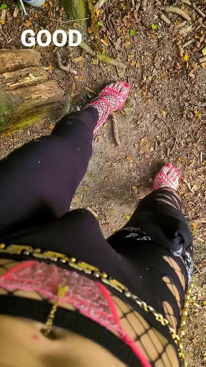 iNsta VaneSsaBiTCHxx slut💕 1 day slut always. French work, exhibition in the forest. [6Aug25] Brunoy91