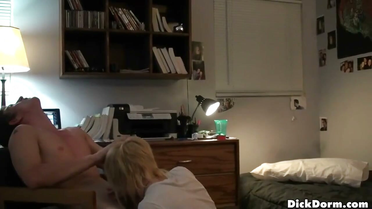 Reality Dudes - Robert Makes Bjs Orgasm as They Dare Roommates to Put Cocks in Ketchup Mustard Bun Tonight