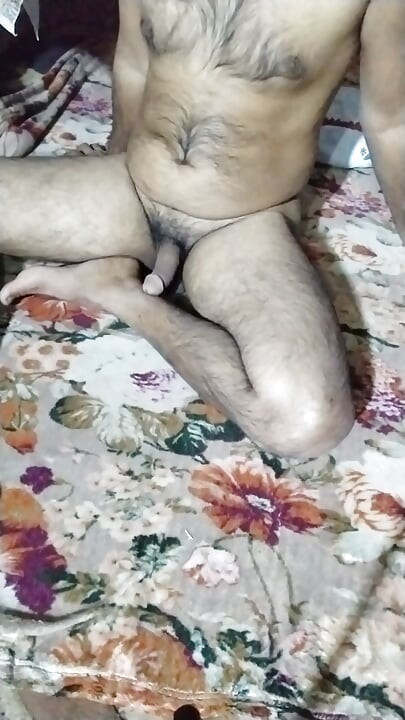 Meio-irmão fode com saba meia-irmã