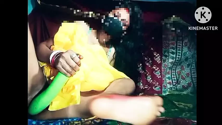 Mampi india con coño grande Kheero follando videos calientes