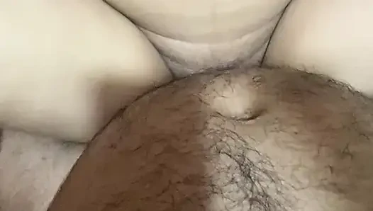 Анальный трах киски сексуальной бхабхи