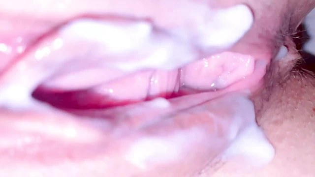 teen girl first time cum inside pussy she wants so more big dick