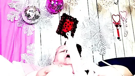 Külot yere amcık yiyor