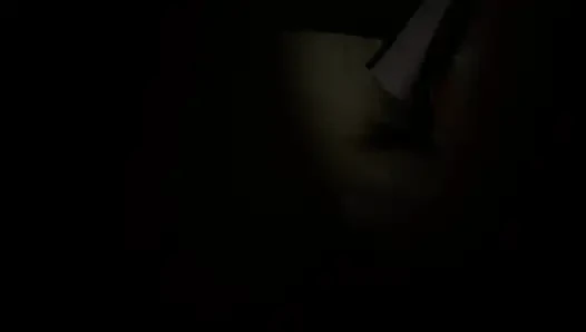 Aku mengatur untuk berhubungan seks dengan teman perawatku selama jam makan siang.