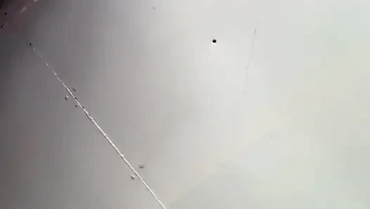 Юная мокрая киска ждет тебя