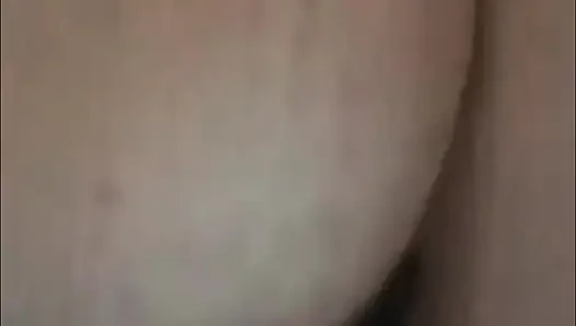 Şişman götlü dildoya biniyor