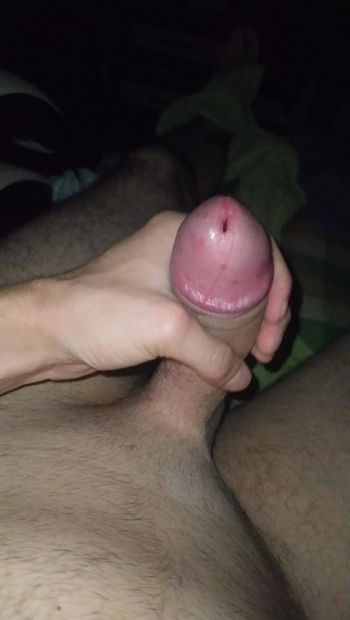 Guy with big dick masturbates