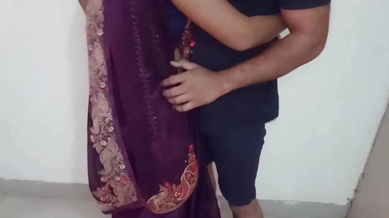 Girlfriend Ko pickup karne ghar gaya tha