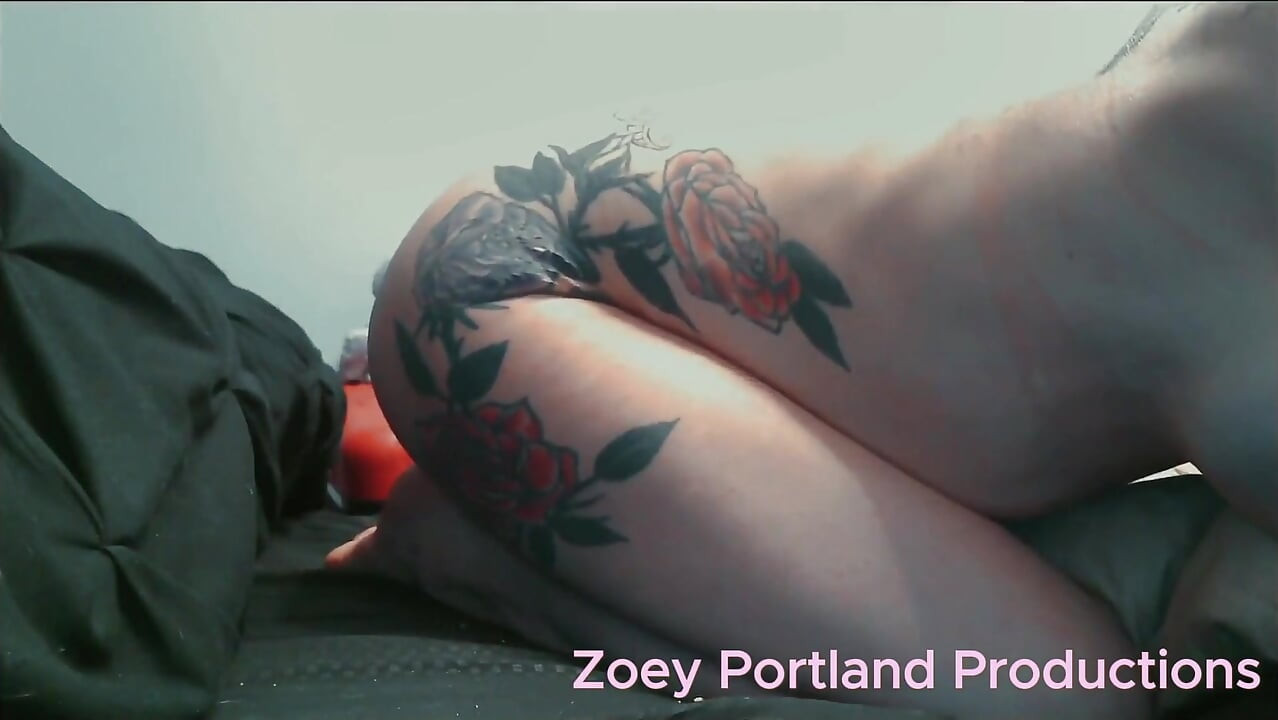 Zoey portland pornstar lagi asik mainin memeknya 2026