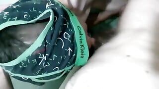 ディープスロートFuckface毛深いコック猿轡リアルアマチュア自家製リアリティHDセックスビデオ