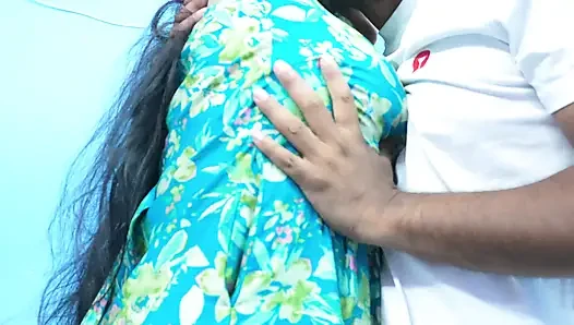 Didi Ki Teman Aai Shaadi Ka Kartu Undangan Dene Usko Suhagrat Manana Sikhaya