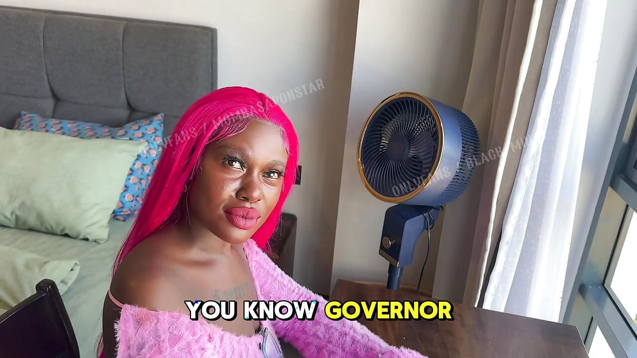 The Govornor's Horny stepdaughter