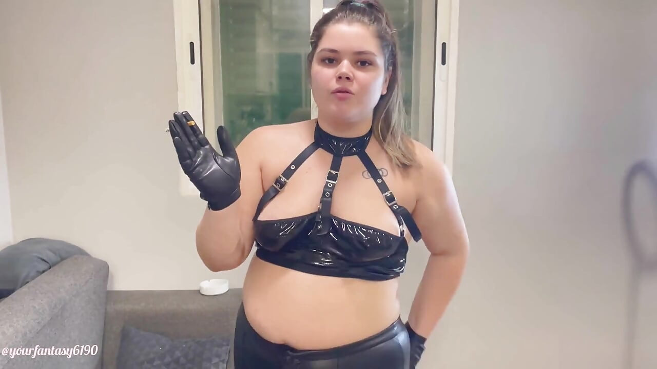 Smoking with leather gloves