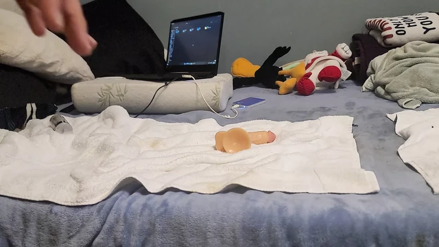 Playing with my tight sissy pussy