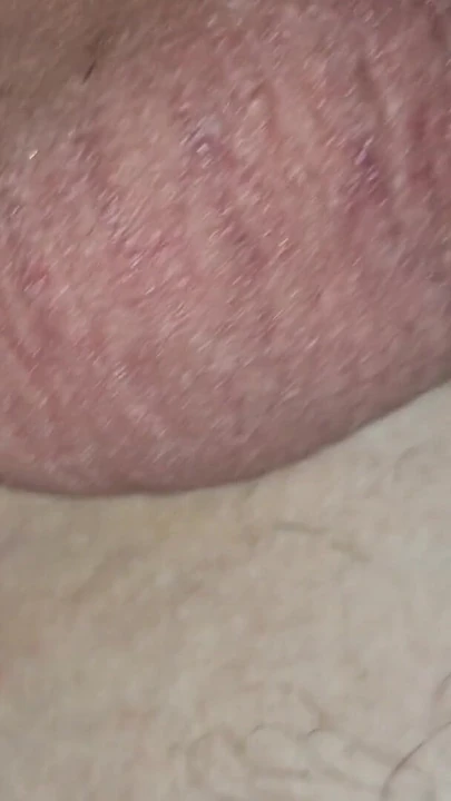 Muss man gesehen haben von "Schlampen haben große schwänze. Verdammt heißer sex ohne gummi"