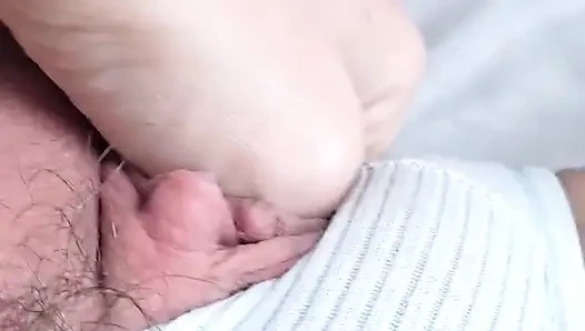 Pov: memek becek ibu tiri dientot habis-habisan sampai matanya merem melek
