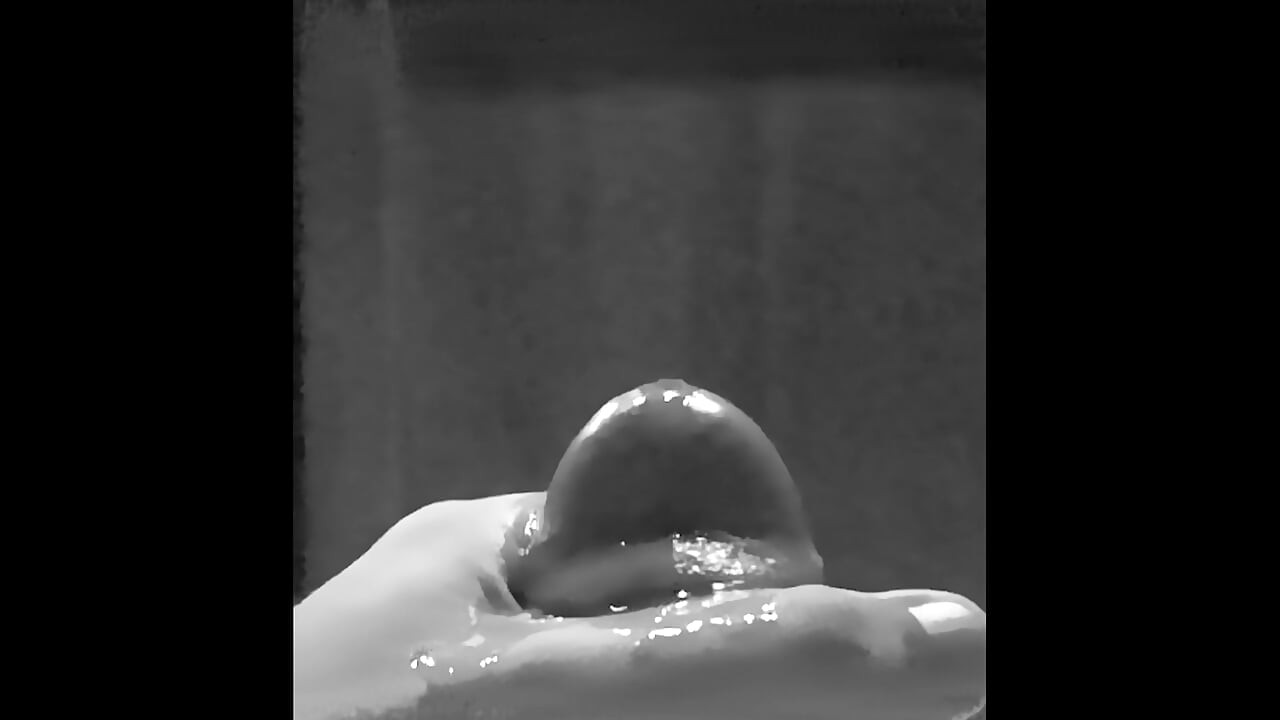 내 손을 흰 방울로 범람