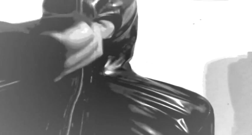 복면을 쓴 소녀와 함께하는 BDSM 액션
