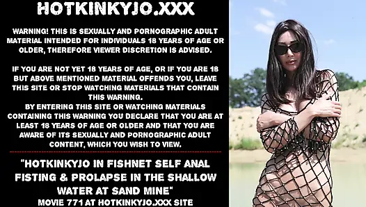 Hotkinkyjo file içinde kendi kendine anal yumruk sokma ve kum madeninde sığ suda sarkma