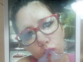 Cumshot in face glasses