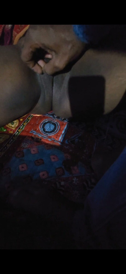 Yeni bhabhi'nin parmaklaması canlı izle | Bölüm 2