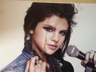 Homenagem a Selena Gomez