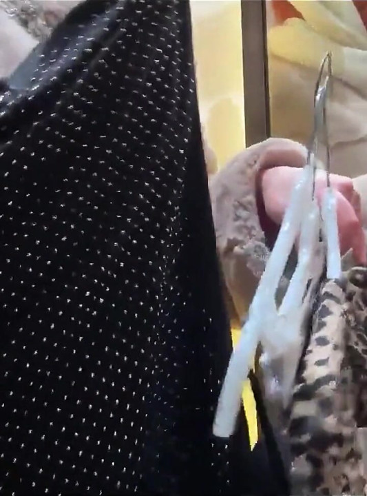 Real Public Risky Sex in the Fitting Room