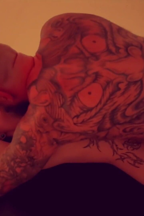 Hot Threesome with My Big Tattooed Daddy and Small Emo Chick