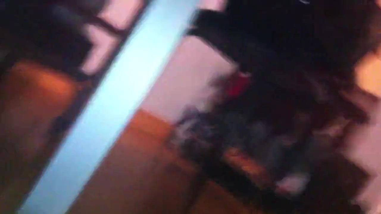 Chienne一个黑人潮吹暨婊子成熟的荡妇前妻口交
