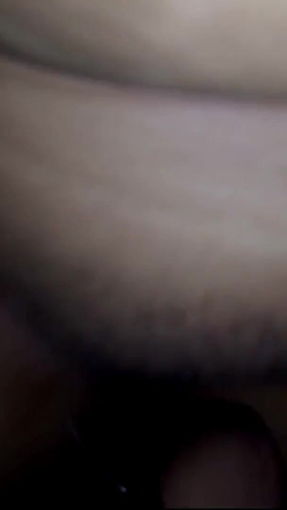 الأخت غير الشقيقة نادية تفاجأ بزب أخيها الكبير وهو ينيك كسها الكبير بينما هما في المنزل وحدهما | مقطع 2