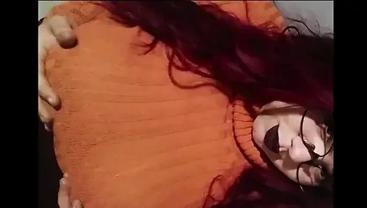 Istri gemuk dengan toket besar lagi asik nonton bokep hentai (seika jogakuin kounin sao oji-san) lagi asik muasin memeknya pakai dildo ukuran XL #10