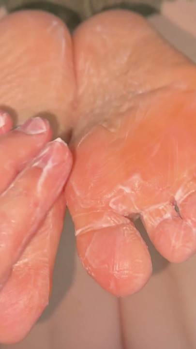 Massage my little feet after shower! | Clip 1