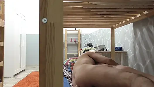 Blowjob und footjob von der süßen Sugar Lya