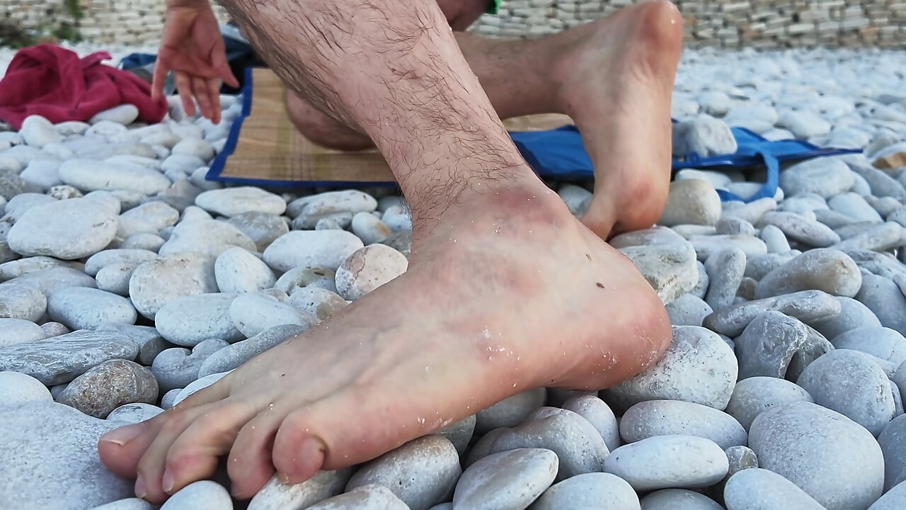 Bare Feet at the Beach at Dusk - 7 Minutes of Toes, Soles & Close-Ups
