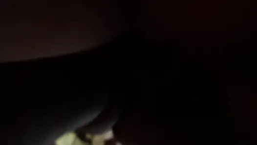 İki üvey erkek kardeşle seksi azgın bir sabah romantizmi, sert üçlü seks