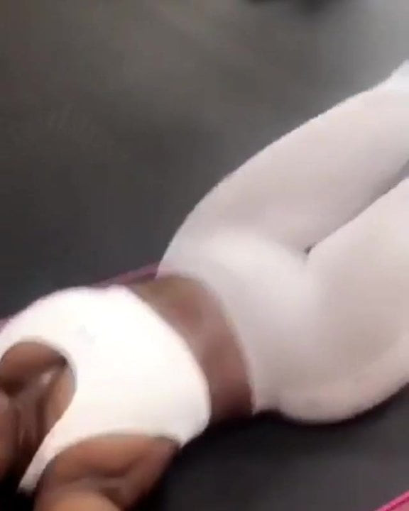 DARKSKINDCHK HOTTIE