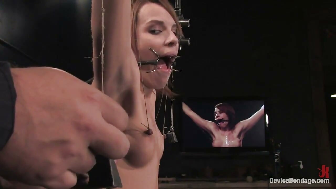 Dana Dearmond Spread, Stuffed, and Vibrated. Stretched Out on Toes and Made to Cum!