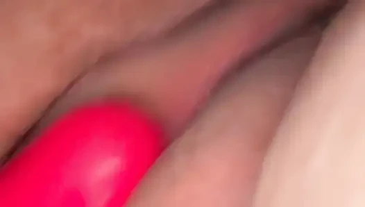 18 Doğum Günümde Üvey Annemin Amını Sikiyorum